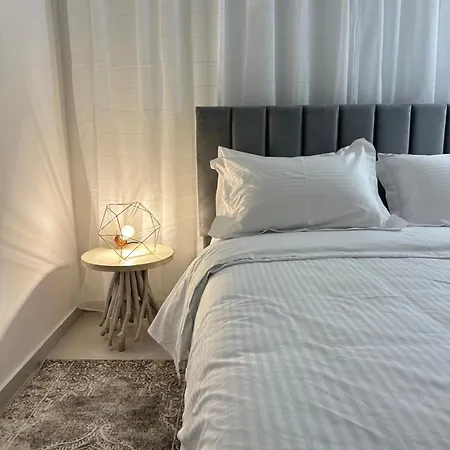 -mari- Cozy At Engomi Near Unic