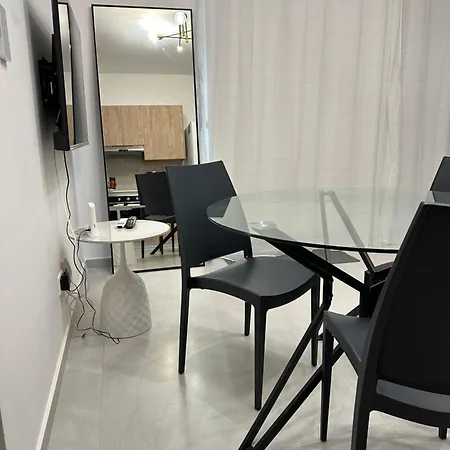 -mari- Cozy At Engomi Near Unic Apartment Nicosia