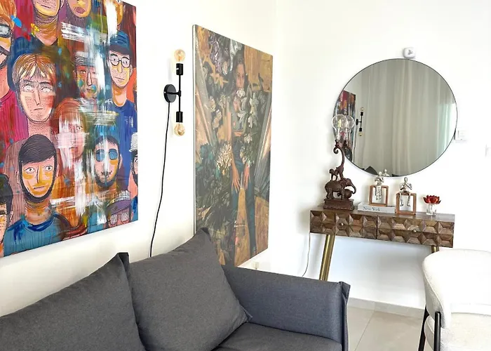 Apartamento -mari- Cozy At Engomi Near Unic *