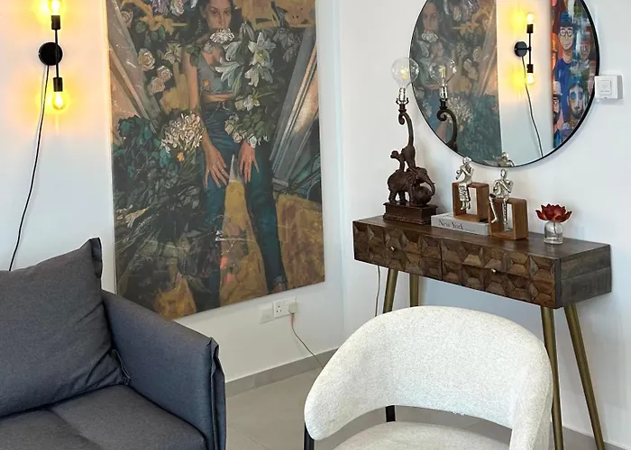 -mari- Cozy At Engomi Near Unic Apartamento *